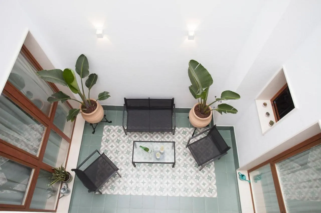 Apartamentos Los Moriles 0*,  Španělsko